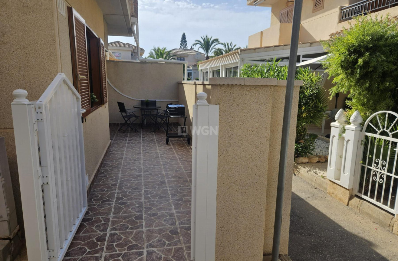 Odsprzedaż - Mieszkanie w bloku - Orihuela Costa - Costa Blanca