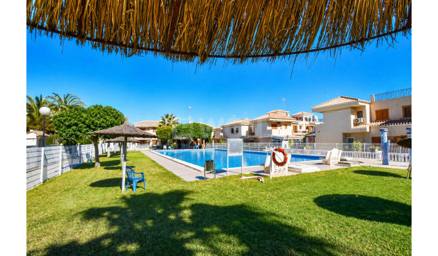 Odsprzedaż - Mieszkanie w bloku - Orihuela Costa - Costa Blanca