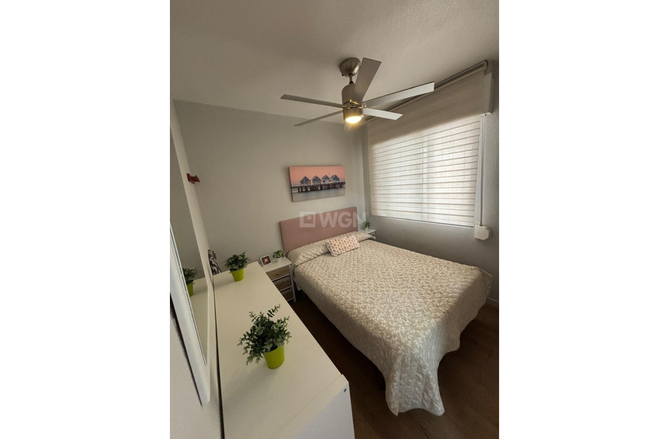 Odsprzedaż - Bungalow - Torrevieja - Los Balcones