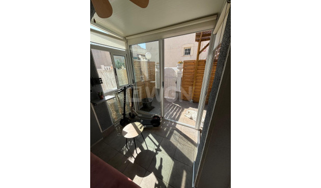 Odsprzedaż - Bungalow - Torrevieja - Los Balcones