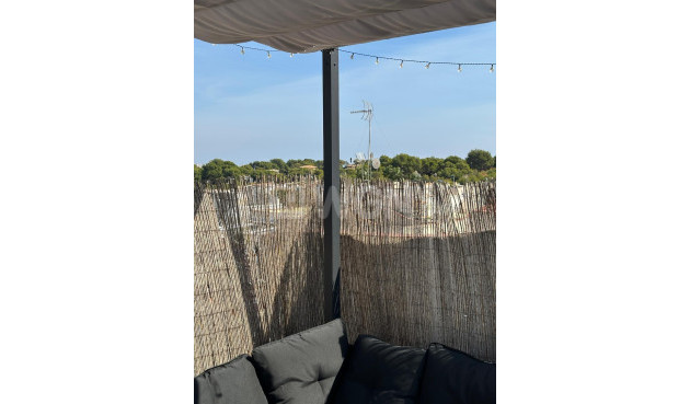 Odsprzedaż - Bungalow - Torrevieja - Los Balcones
