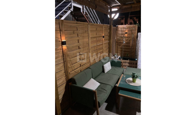 Odsprzedaż - Bungalow - Torrevieja - Los Balcones