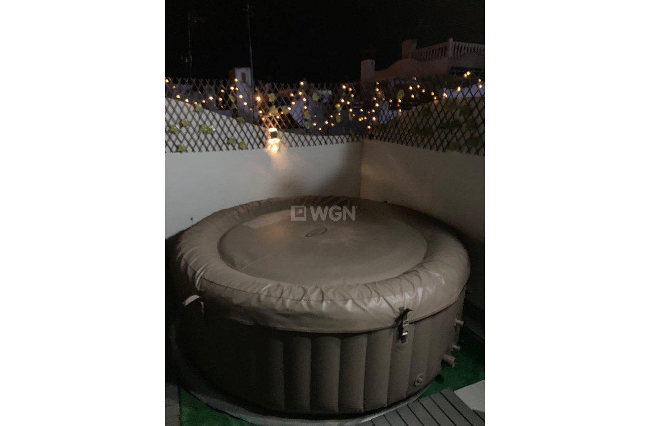 Odsprzedaż - Bungalow - Torrevieja - Los Balcones