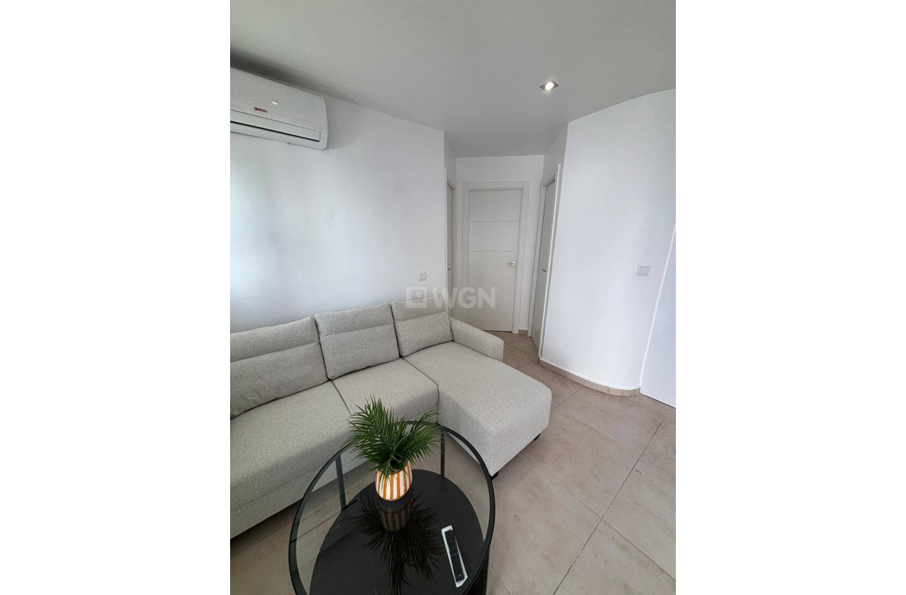 Odsprzedaż - Mieszkanie w bloku - Cabo Roig - Costa Blanca