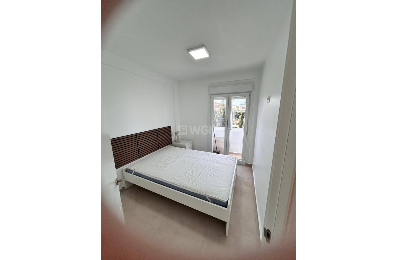 Odsprzedaż - Mieszkanie w bloku - Cabo Roig - Costa Blanca