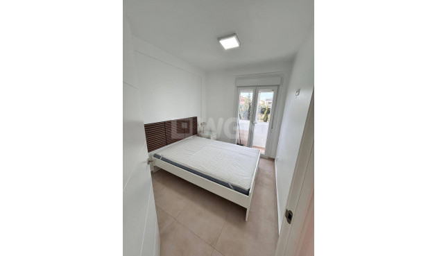 Odsprzedaż - Mieszkanie w bloku - Cabo Roig - Costa Blanca