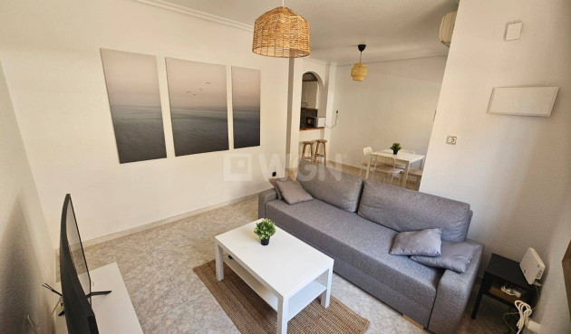 Odsprzedaż - Bungalow - Orihuela Costa - La Zenia