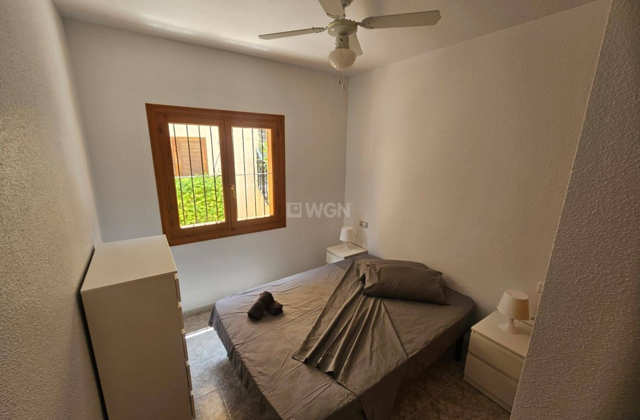 Odsprzedaż - Bungalow - Orihuela Costa - La Zenia