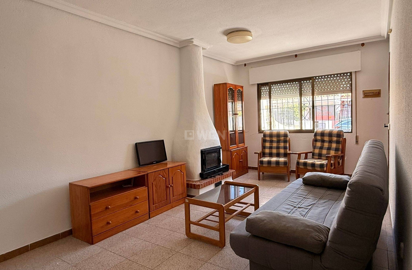 Odsprzedaż - Villa - Los Alcázares - Los Narejos-Punta Calera
