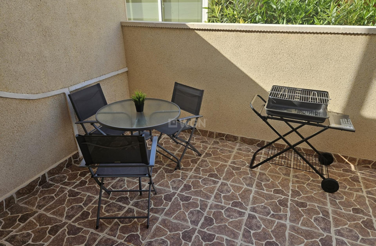 Odsprzedaż - Mieszkanie w bloku - Orihuela Costa - La Zenia
