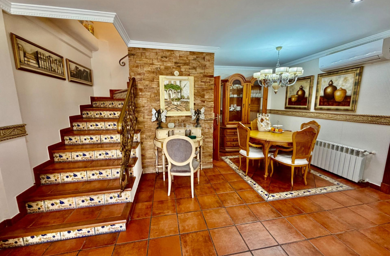 Odsprzedaż - Villa - Orihuela Costa - La Zenia
