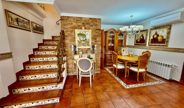 Odsprzedaż - Villa - Orihuela Costa - La Zenia