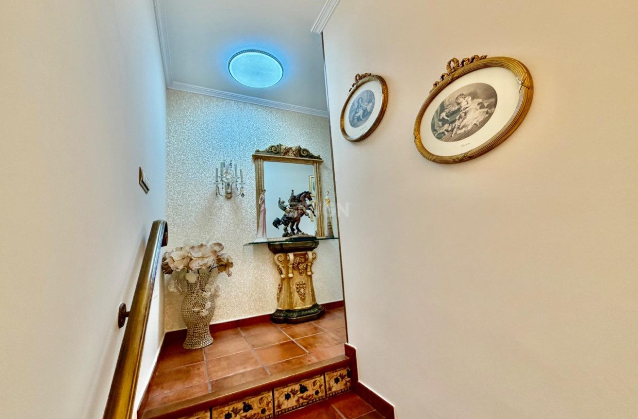 Odsprzedaż - Villa - Orihuela Costa - La Zenia
