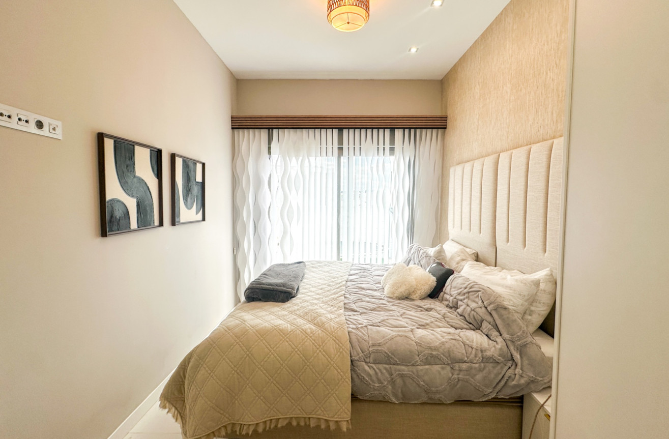 Odsprzedaż - Villa - Orihuela Costa - Costa Blanca