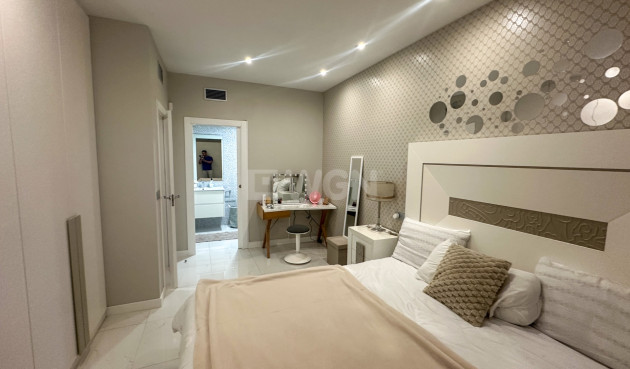 Odsprzedaż - Villa - Orihuela Costa - Costa Blanca