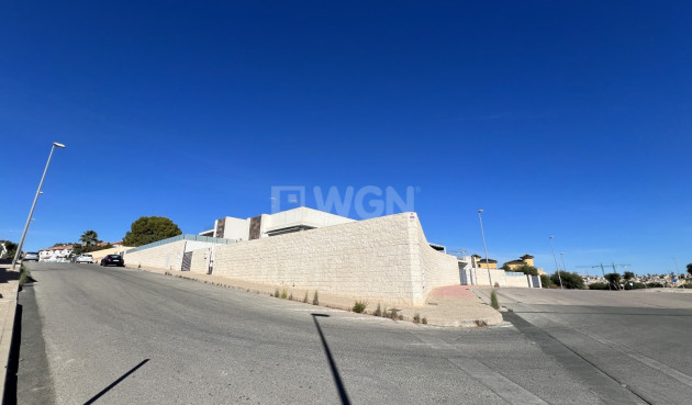 Odsprzedaż - Villa - Orihuela Costa - Costa Blanca
