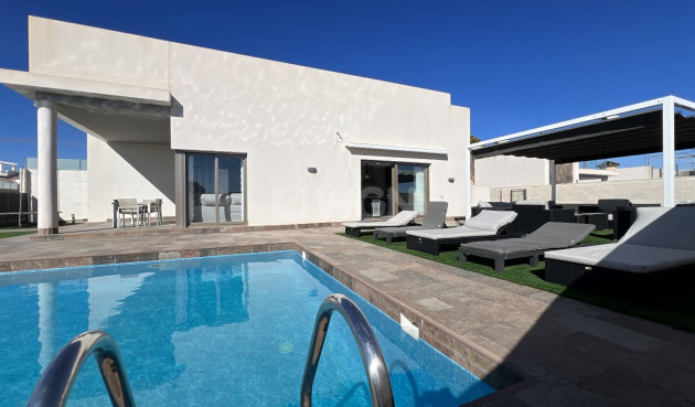 Odsprzedaż - Villa - Orihuela Costa - Costa Blanca