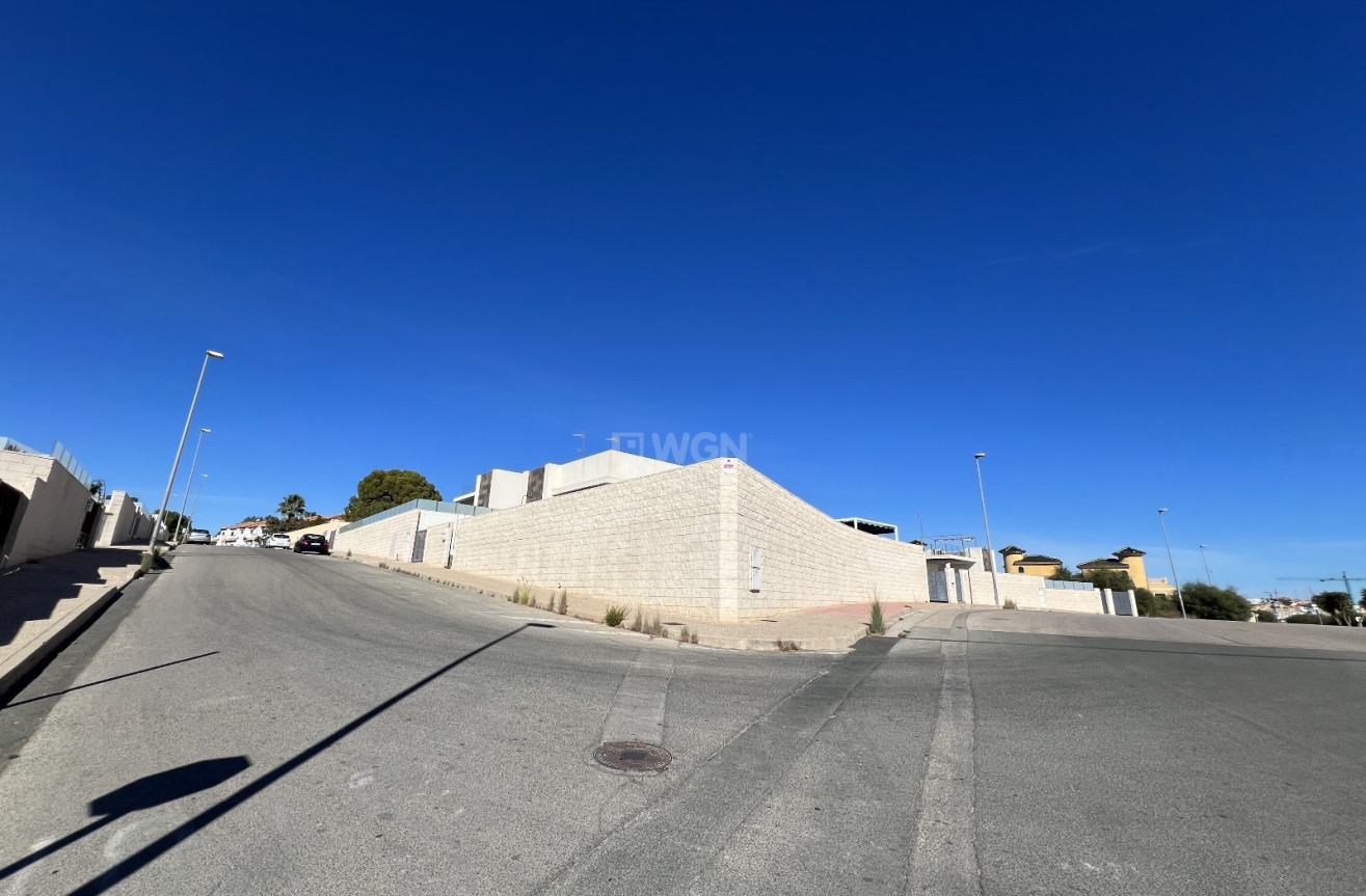 Odsprzedaż - Villa - Orihuela Costa - Costa Blanca