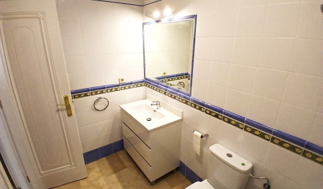 Resale - Bungalow - Villamartin - Costa Blanca