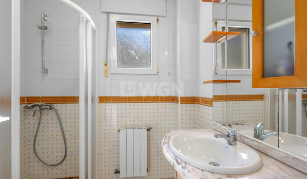 Odsprzedaż - Villa - Ciudad De Las Comunicaciones - Costa Blanca
