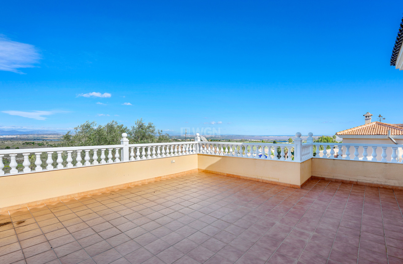 Odsprzedaż - Villa - Ciudad De Las Comunicaciones - Costa Blanca
