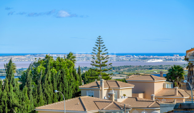 Odsprzedaż - Villa - Ciudad De Las Comunicaciones - Costa Blanca