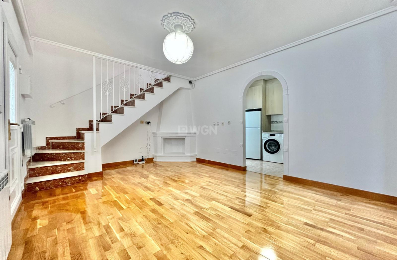 Odsprzedaż - Villa - Orihuela Costa - Playa Flamenca