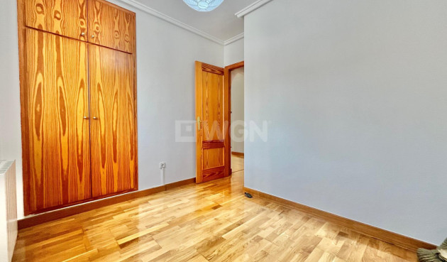 Odsprzedaż - Villa - Orihuela Costa - Playa Flamenca