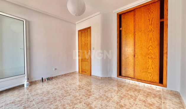Odsprzedaż - Villa - Orihuela Costa - Playa Flamenca