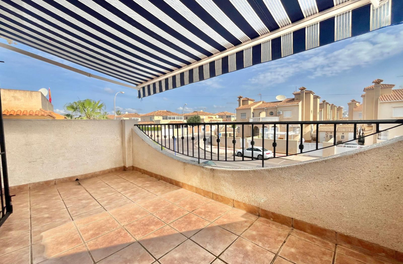 Odsprzedaż - Villa - Orihuela Costa - Playa Flamenca