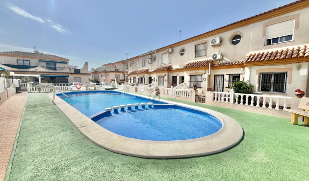 Odsprzedaż - Villa - Orihuela Costa - Playa Flamenca