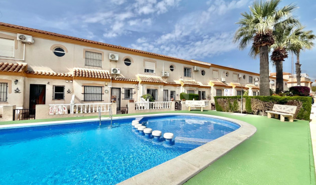 Odsprzedaż - Villa - Orihuela Costa - Playa Flamenca