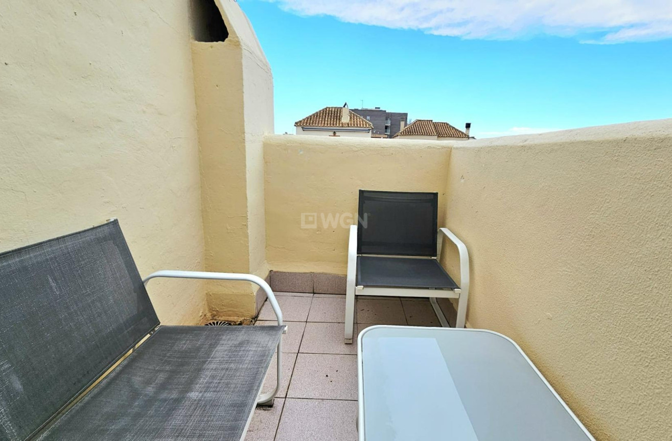 Odsprzedaż - Mieszkanie w bloku - Torrevieja - Nueva Torrevieja