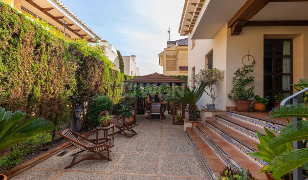 Resale - Villa - Torrevieja - La Veleta