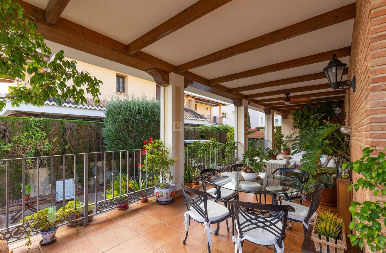 Resale - Villa - Torrevieja - La Veleta