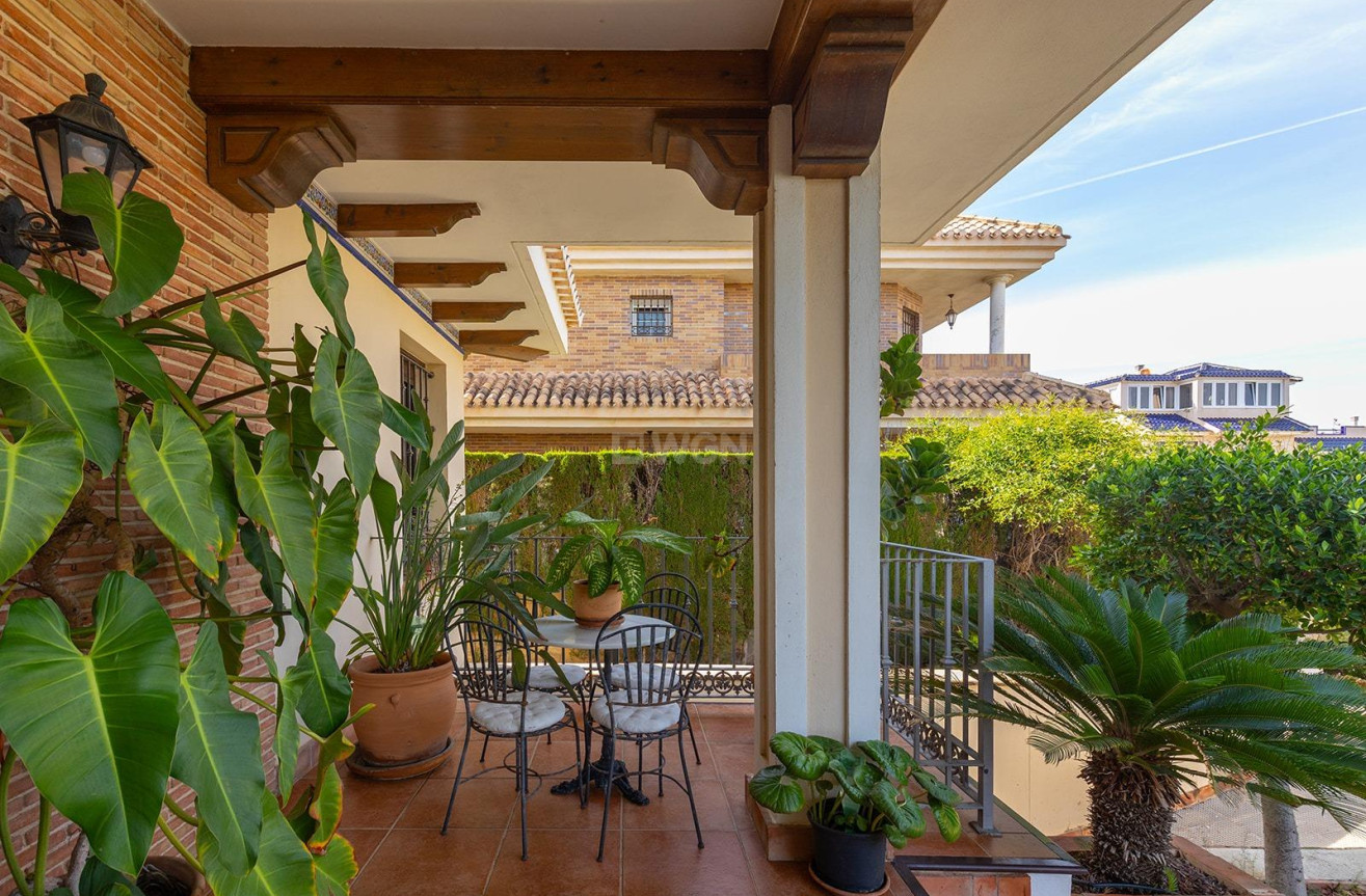 Resale - Villa - Torrevieja - La Veleta