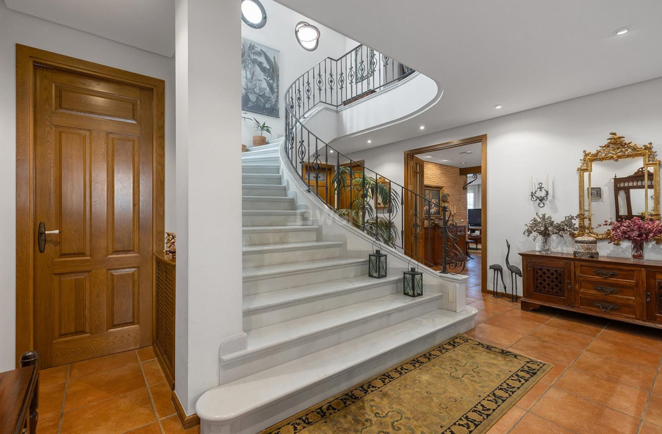Resale - Villa - Torrevieja - La Veleta