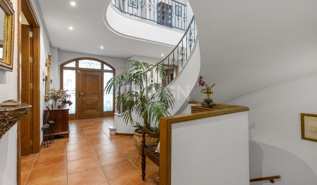 Resale - Villa - Torrevieja - La Veleta
