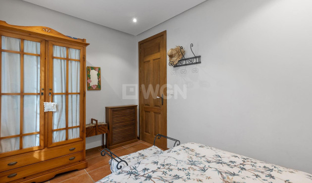 Resale - Villa - Torrevieja - La Veleta