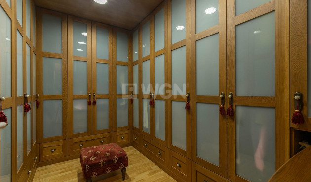 Resale - Villa - Torrevieja - La Veleta