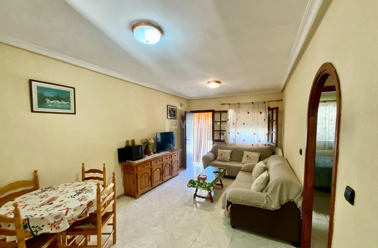 Odsprzedaż - Bungalow - Torrevieja - Torreblanca