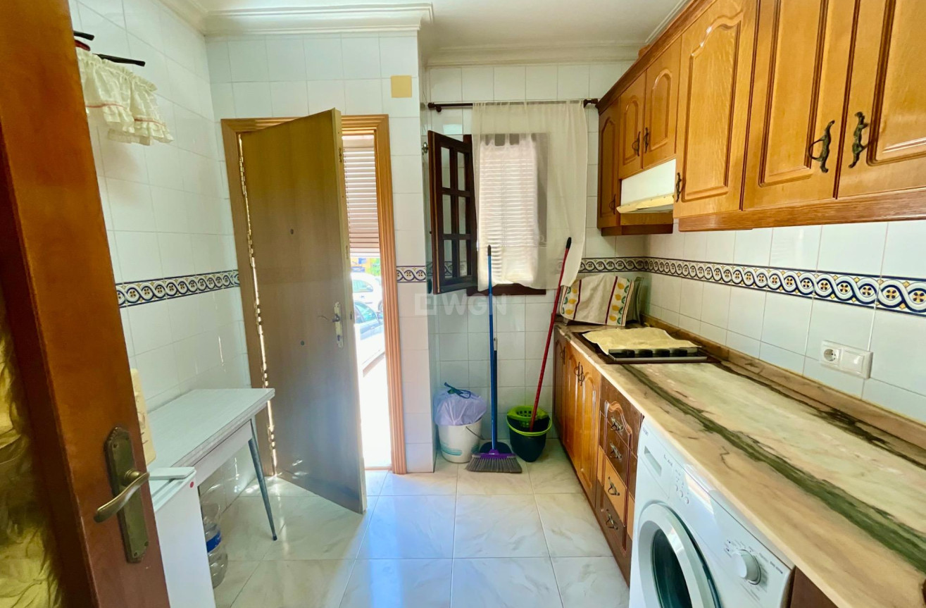Odsprzedaż - Bungalow - Torrevieja - Torreblanca