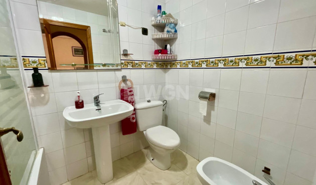 Odsprzedaż - Bungalow - Torrevieja - Torreblanca