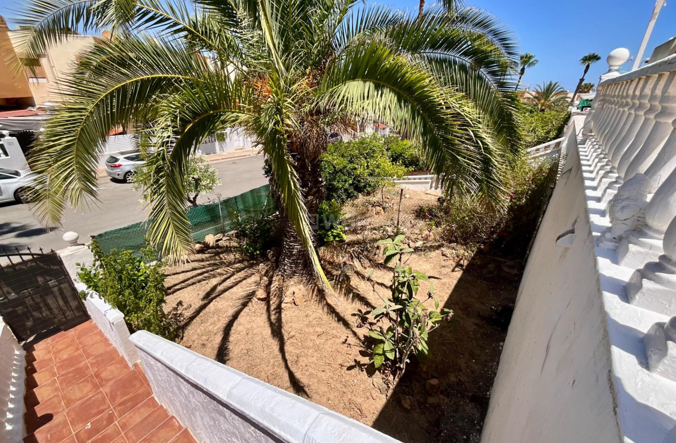 Odsprzedaż - Bungalow - Torrevieja - Torreblanca