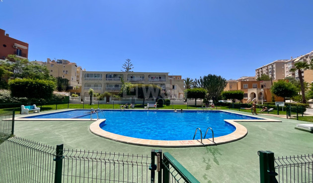Odsprzedaż - Bungalow - Torrevieja - Torreblanca