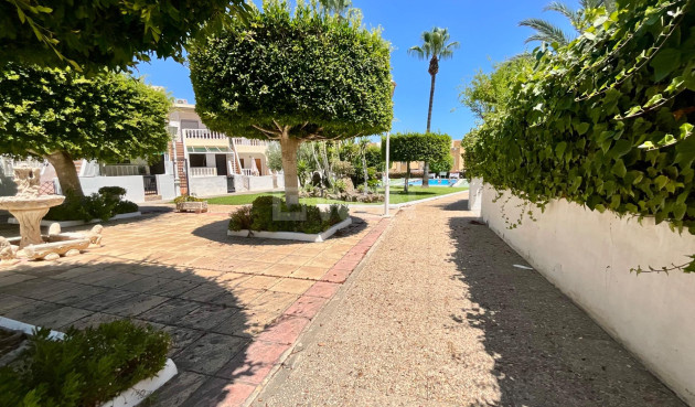 Odsprzedaż - Bungalow - Torrevieja - Torreblanca