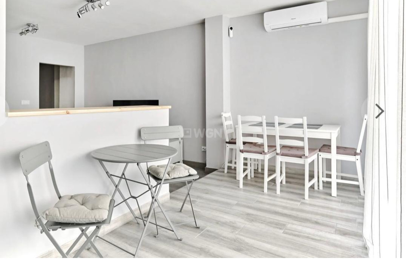 Odsprzedaż - Mieszkanie w bloku - Torrevieja - Centro