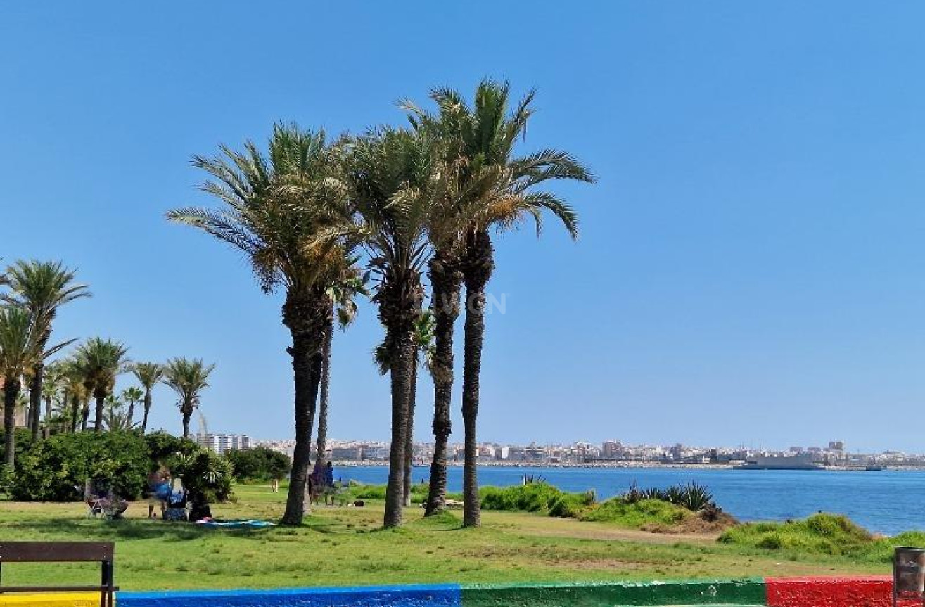Odsprzedaż - Daszek - Torrevieja - La Veleta