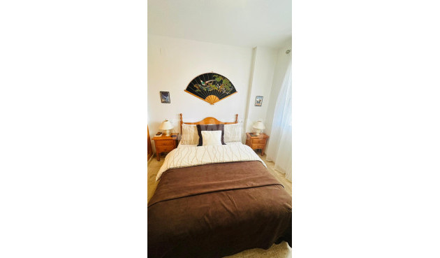 Odsprzedaż - Mieszkanie w bloku - Torrevieja - Costa Blanca