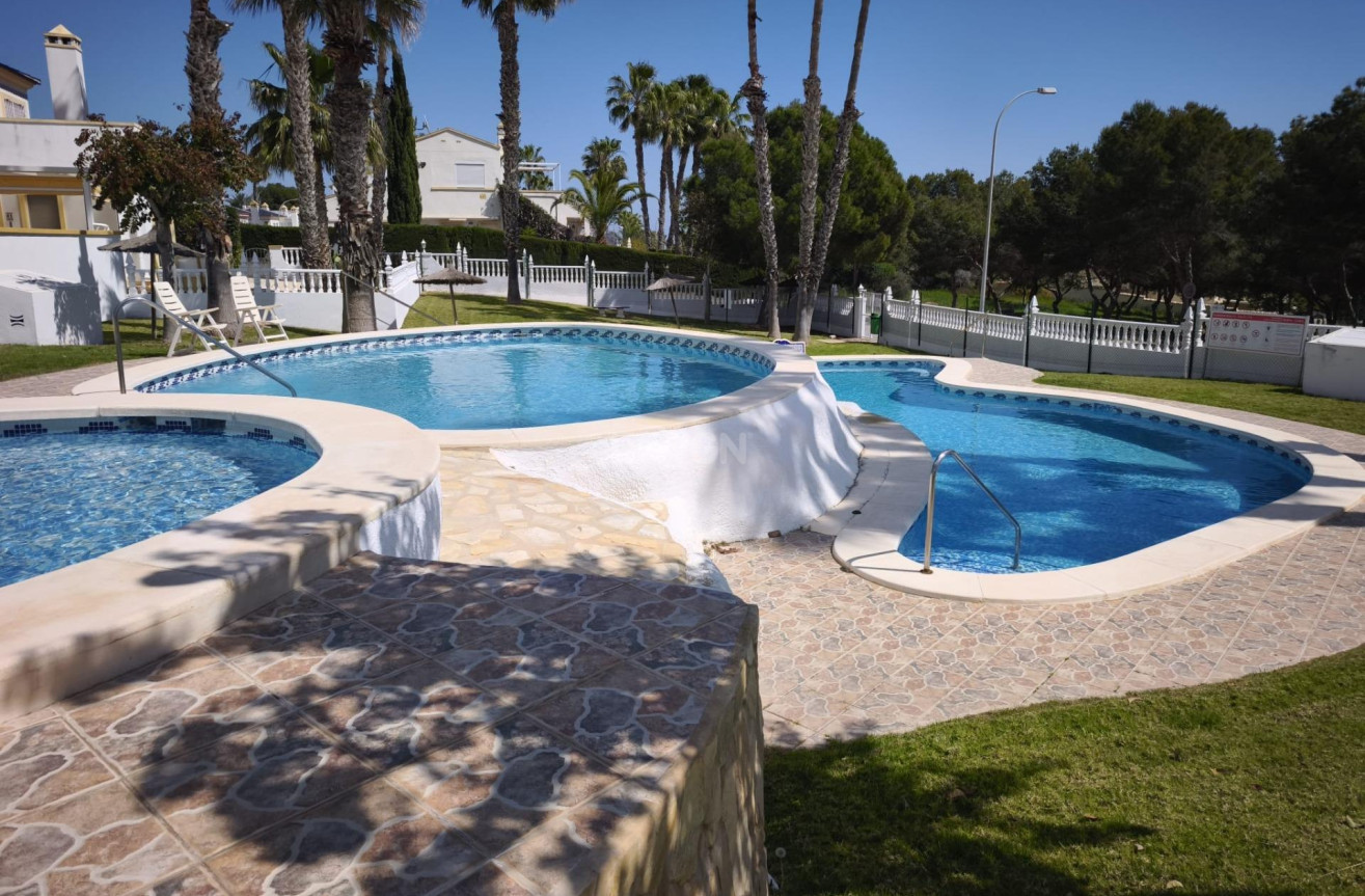 Odsprzedaż - Bungalow - Orihuela Costa - Villamartín-las Filipinas